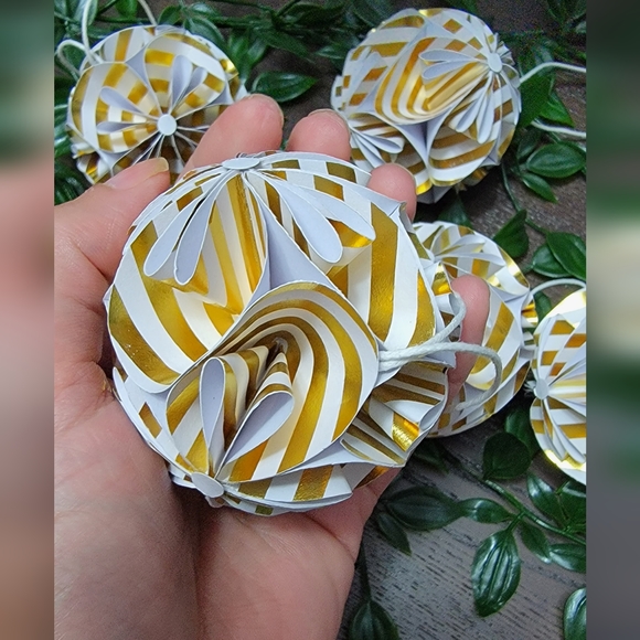 Christmas ornaments pack of 6 - Picture 5 of 7